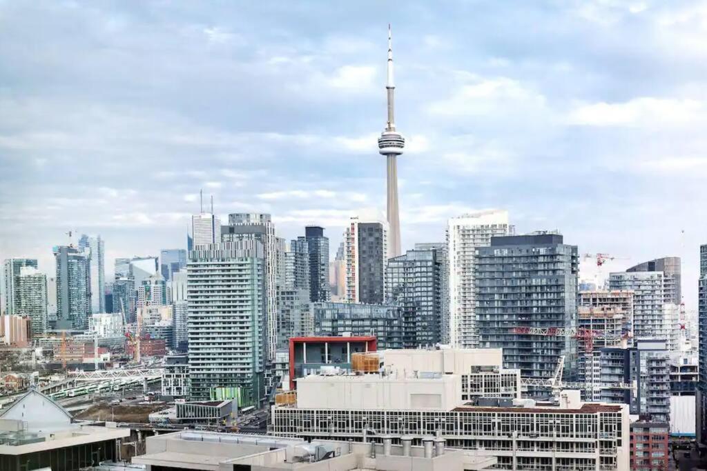 Cozy Studio Apartment CN Tower Lake Views Toronto Zewnętrze zdjęcie